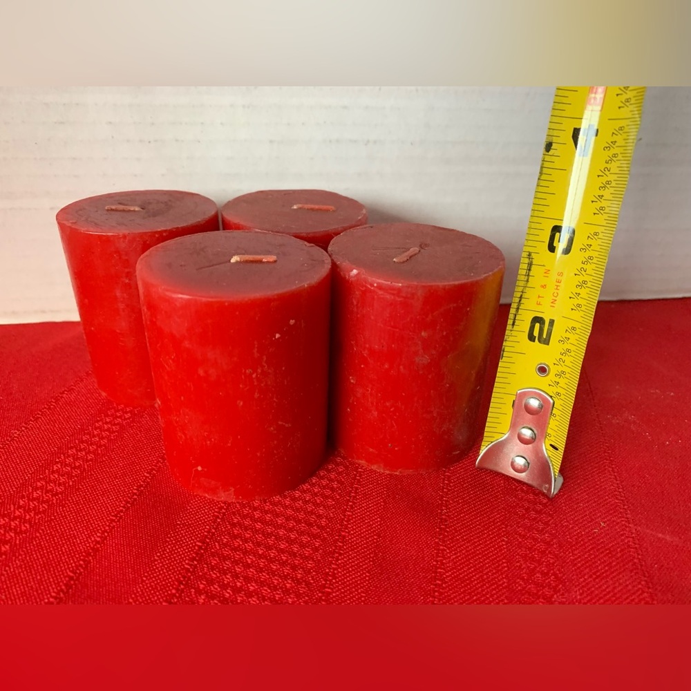 HOME INTERIORS Red Candles 2.5” tall Set of 4